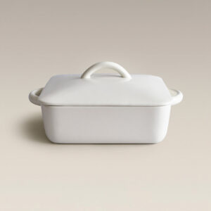 Compact Square Ceramic Baker 76.7 oz